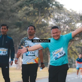 Runner Photo 7097303