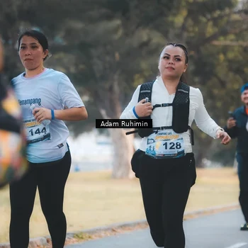 Runner Photo 7097476