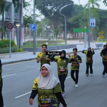 Runner Photo 7102763