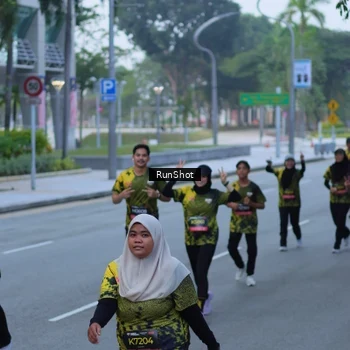 Runner Photo 7102764
