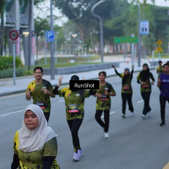 Runner Photo 7102768