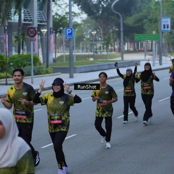 Runner Photo 7102776