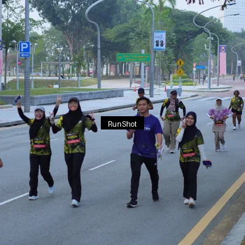 Runner Photo 7102789
