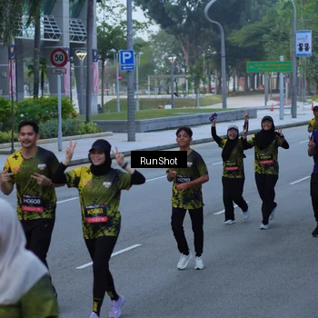 Runner Photo 7102792