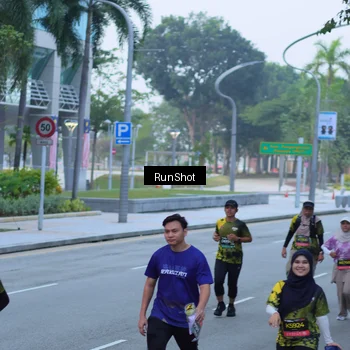 Runner Photo 7102804