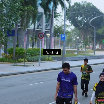 Runner Photo 7102814