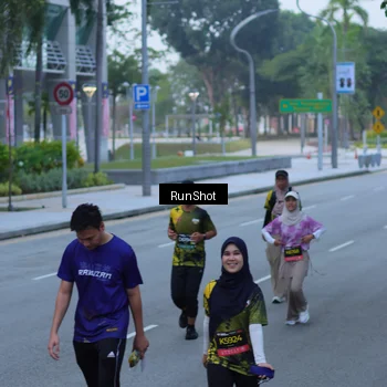Runner Photo 7102818