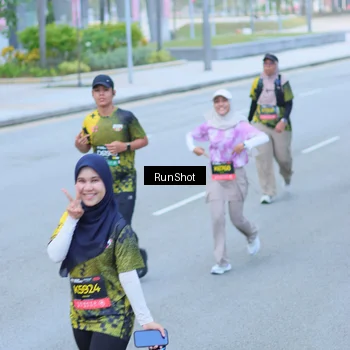 Runner Photo 7102836
