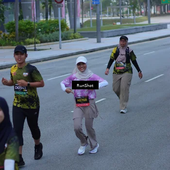 Runner Photo 7102842