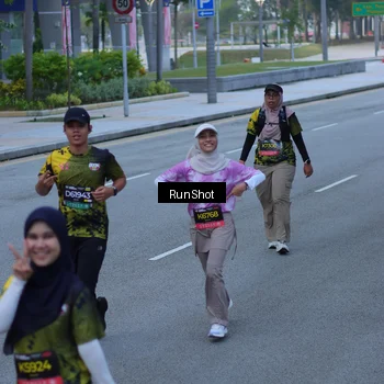 Runner Photo 7102848