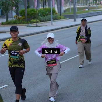 Runner Photo 7102849