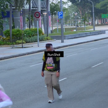 Runner Photo 7102855