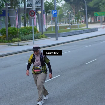 Runner Photo 7102858