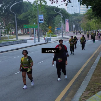 Runner Photo 7102891