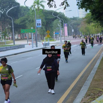 Runner Photo 7102907