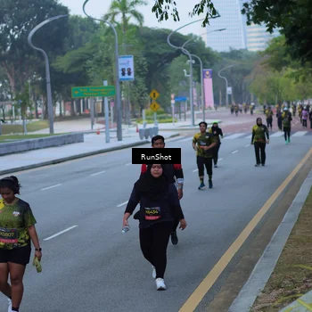 Runner Photo 7102909