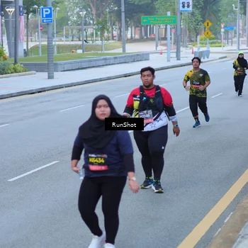 Runner Photo 7102914
