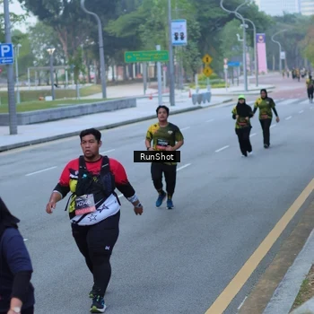 Runner Photo 7102923