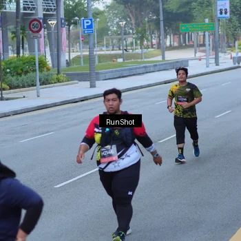 Runner Photo 7102928