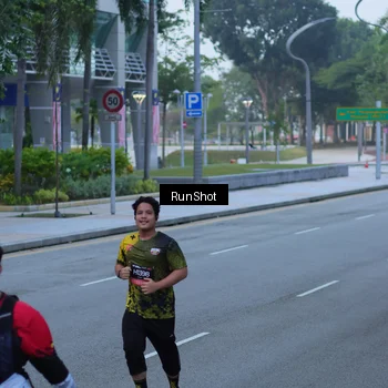 Runner Photo 7102943