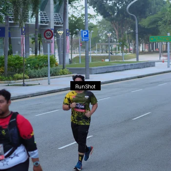 Runner Photo 7102946