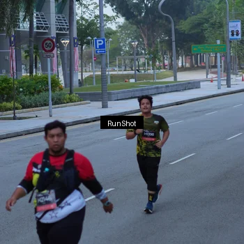 Runner Photo 7102952