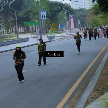 Runner Photo 7102955