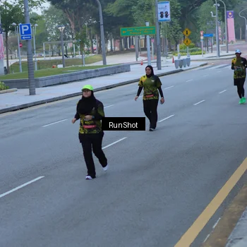 Runner Photo 7102956