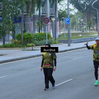 Runner Photo 7102993