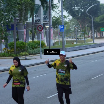 Runner Photo 7102999