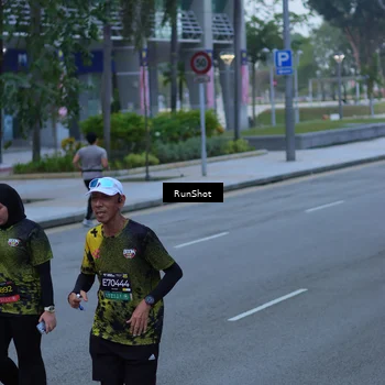 Runner Photo 7103006