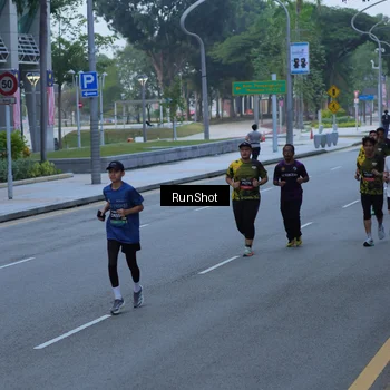 Runner Photo 7103019
