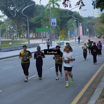 Runner Photo 7103028