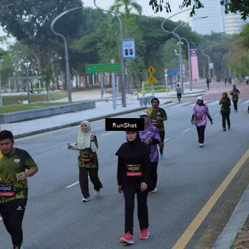Runner Photo 7103099