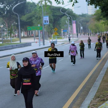 Runner Photo 7103111