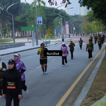 Runner Photo 7103113