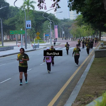 Runner Photo 7103125