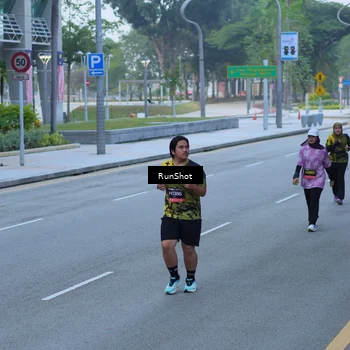 Runner Photo 7103137
