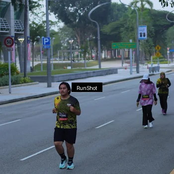 Runner Photo 7103142