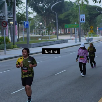 Runner Photo 7103146