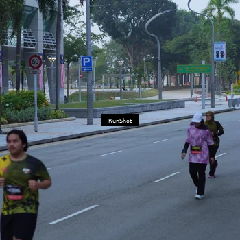 Runner Photo 7103152