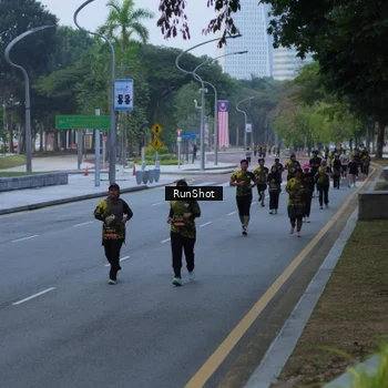 Runner Photo 7103178