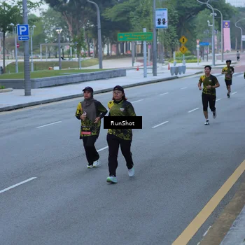 Runner Photo 7103187