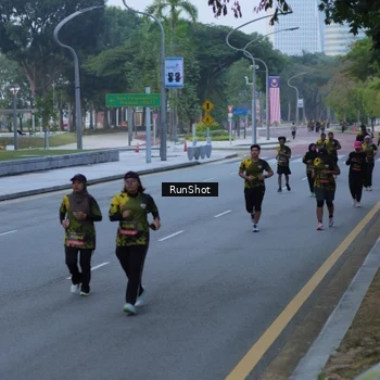 Runner Photo 7103197