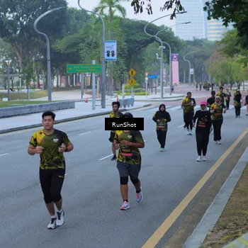 Runner Photo 7103213