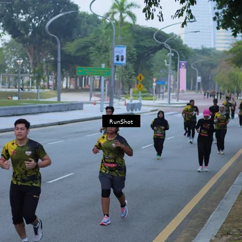 Runner Photo 7103217