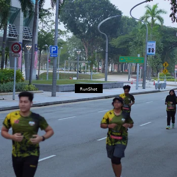 Runner Photo 7103223