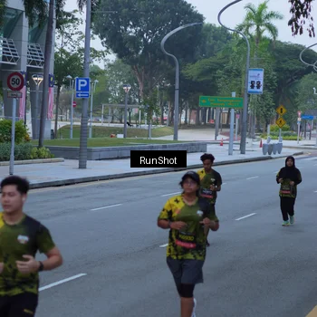 Runner Photo 7103224