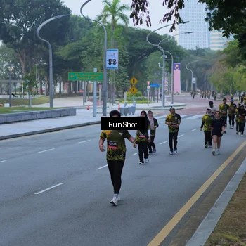 Runner Photo 7103271