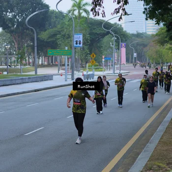 Runner Photo 7103273